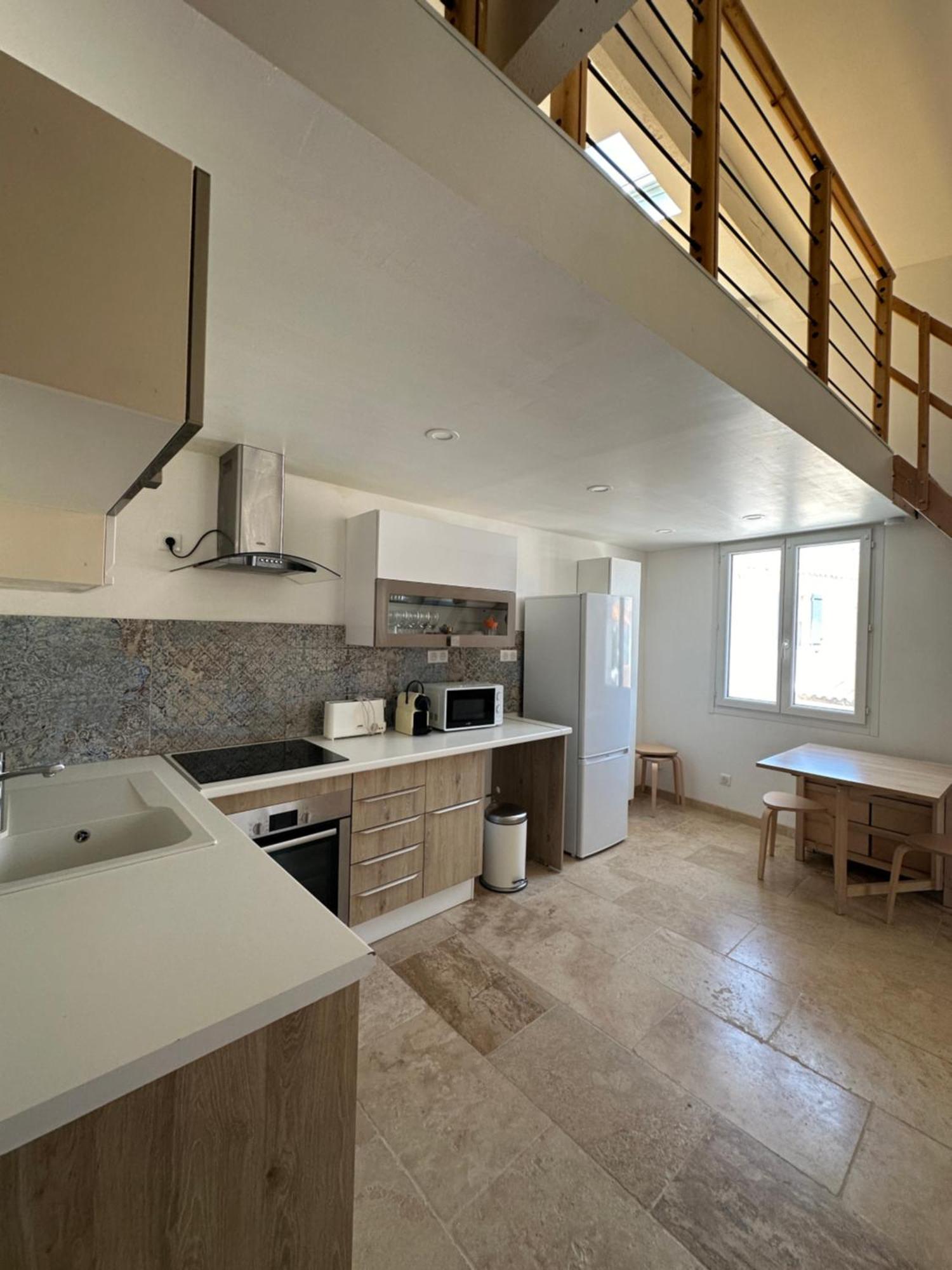 Appartement Avec Vue Sur L Eglise Des Saintes Saintes-Maries-de-la-Mer Exterior foto