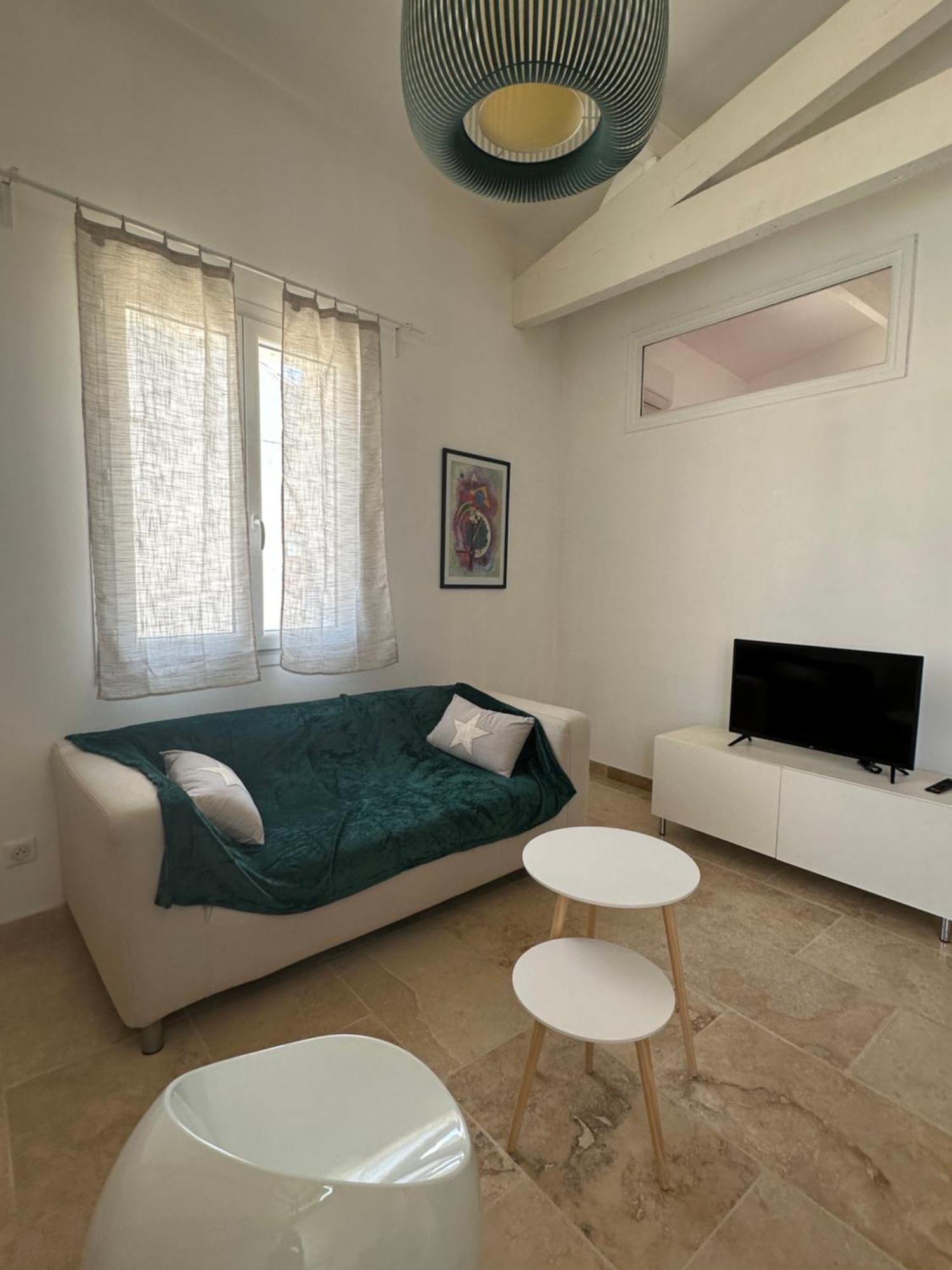 Appartement Avec Vue Sur L Eglise Des Saintes Saintes-Maries-de-la-Mer Exterior foto